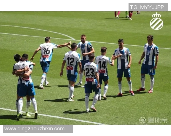 英超球队战术意识深度对比分析与西班牙球队的异同探讨